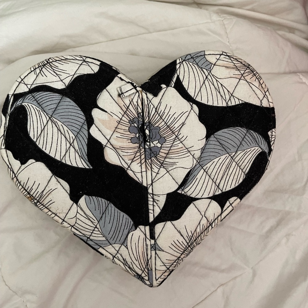 Vera Bradley Travel Jewelry Case - Heart Shaped